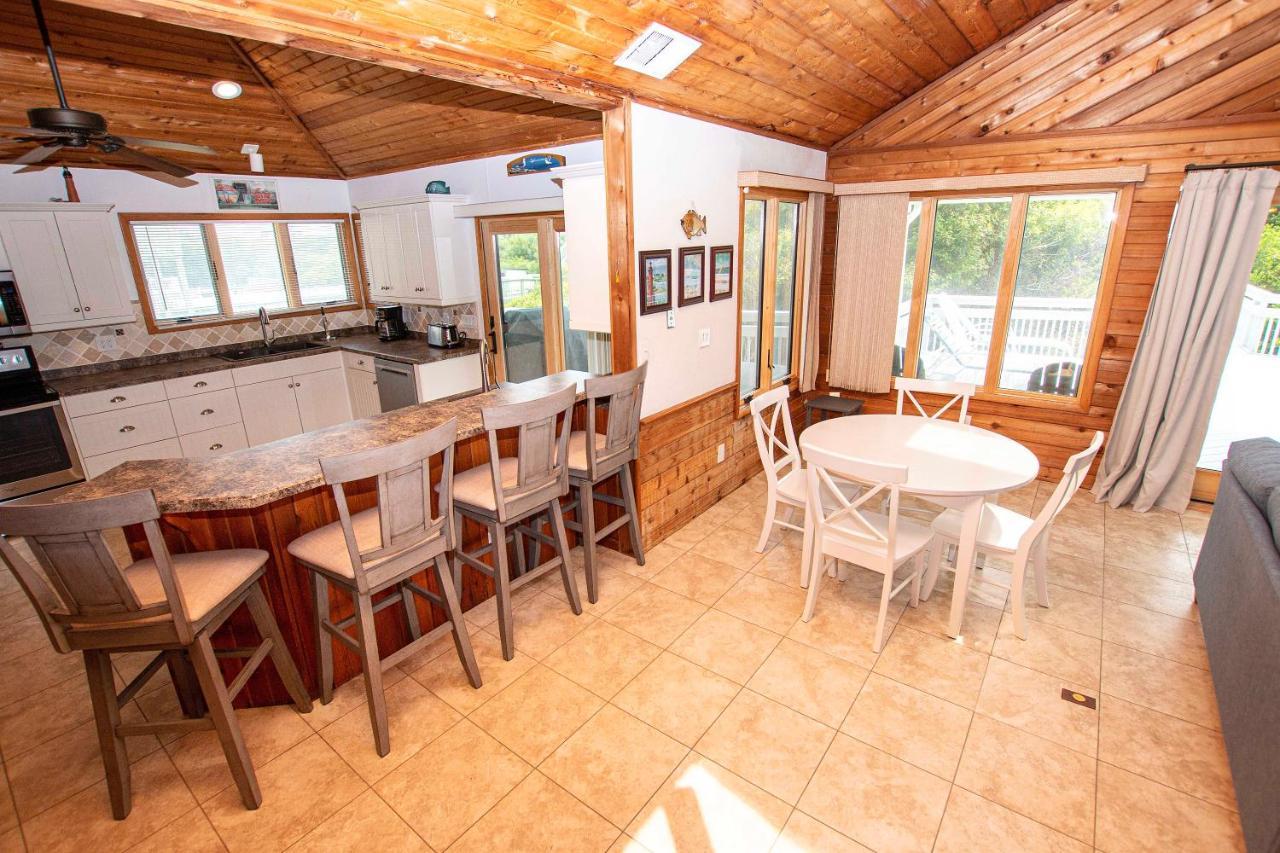Wl933, Tale Of The Whale- Oceanfront, Private Beach Access, Gas Fireplace, Ocean Views Corolla Dış mekan fotoğraf