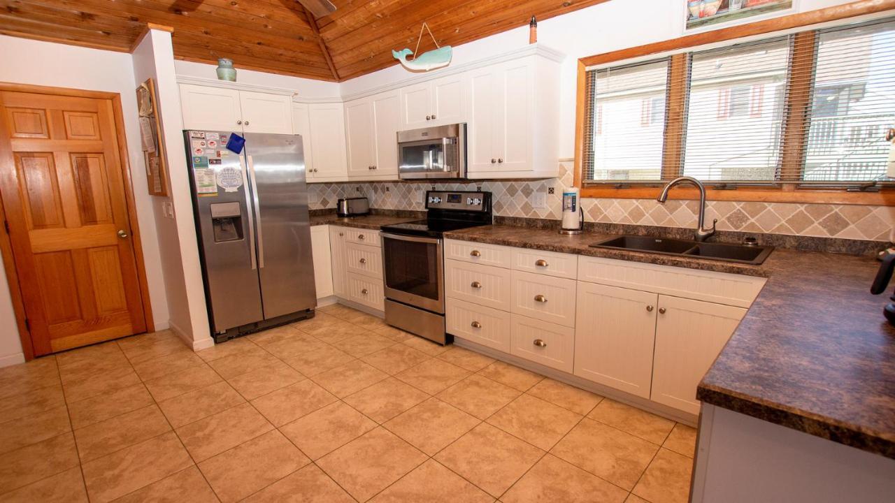 Wl933, Tale Of The Whale- Oceanfront, Private Beach Access, Gas Fireplace, Ocean Views Corolla Dış mekan fotoğraf